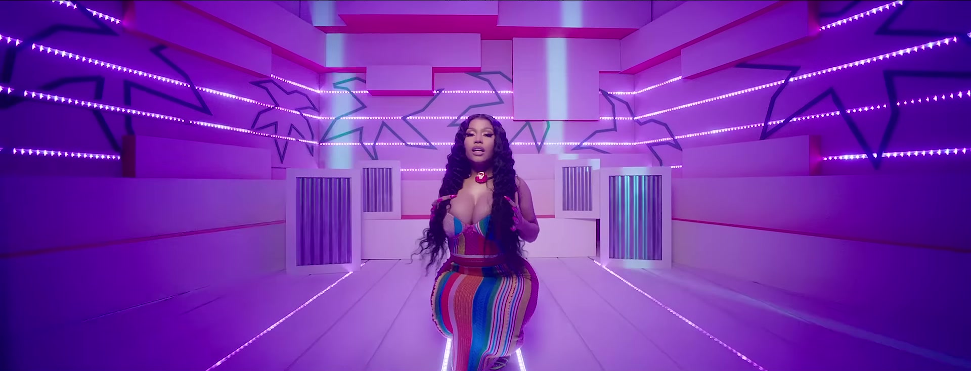 MEGATRON — NICKI MINAJ
